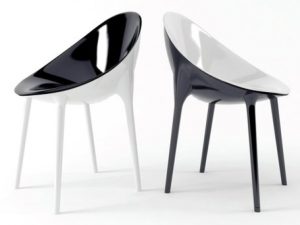 mr impossible poltroncina-kartell-di-design-struttura-in-policarbonato-nero collaretti mobili design moderno2